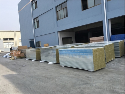 威海净化工程之岩棉彩钢板