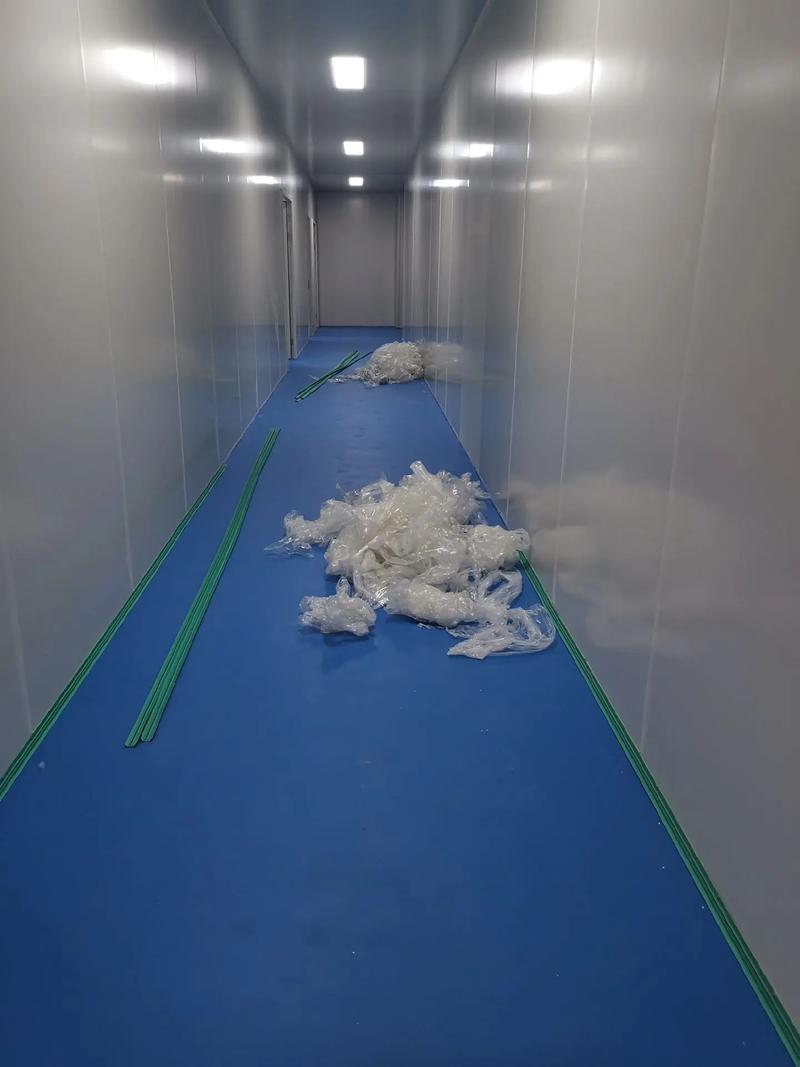 净化车间做好了,也要把卫生打扫好#无尘车间 #净化工程